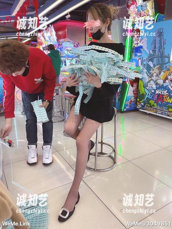 微密圈 - 每一件内衣都藏着故事——Callmecandy全套写真』
