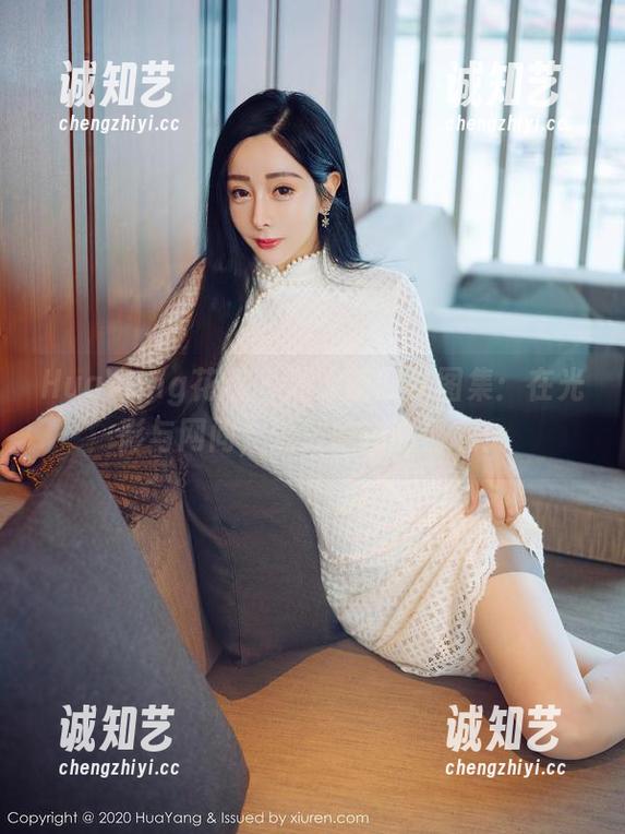 HuaYang花漾-周大萌 HuaYang花漾 - 周大萌网袜图集:在光影与网间,绽放隐秘的诱惑!