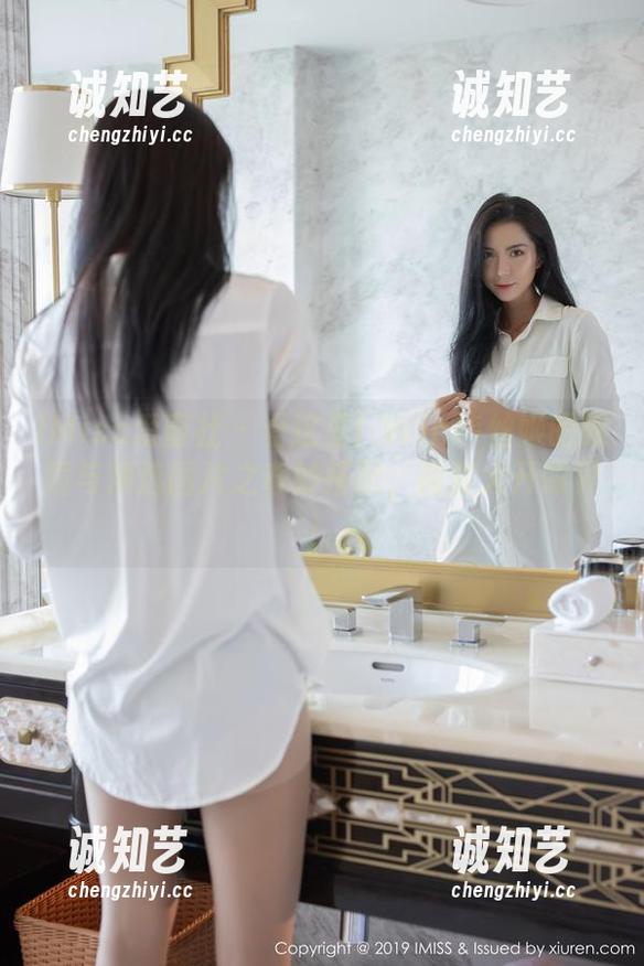IMiss爱蜜社 - 看这里！Winki丝姬的眼镜与精选图片之奇妙搭配，简直大开眼界！