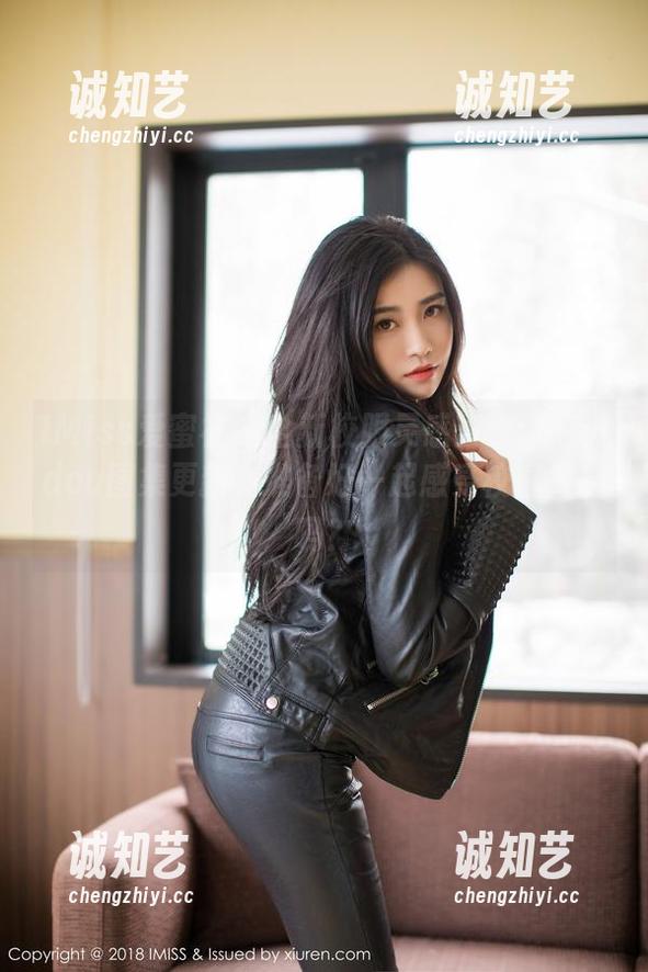 IMiss爱蜜社-逗逗doudou IMiss爱蜜社 - 全新校服灵感:逗逗doudou图集更新,准备好一起感受校园气息吗?