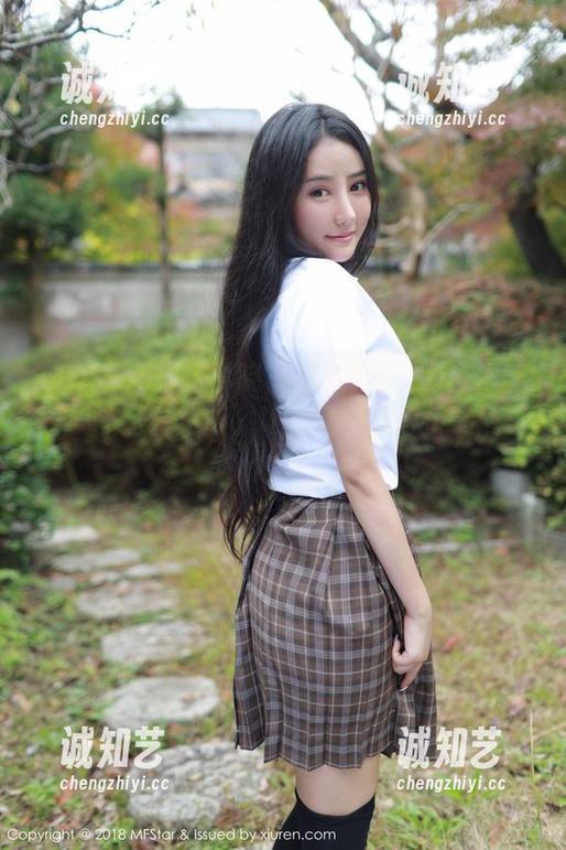 MFStar模范学院-软软Roro MFStar模范学院 - 软软Roro的白裙美图——查看免费,让你沉浸在清新气息里!