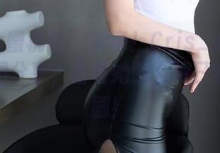 MiiTao蜜桃社 – 神奇！Cris_卓娅祺妹妹的套图分享，看看她怎么把日常变成喜剧！
