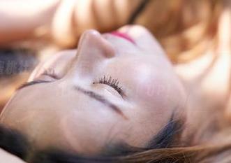 MiiTao蜜桃社 – 李颖诗带你玩转私拍，美图和剧情一起，绝对让你的心情UP！UP！