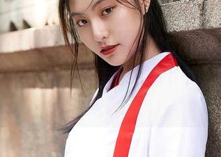 MiiTao蜜桃社 – 在索菲娅Sophia的内衣世界中遨游：图库等着你下载，惊喜在等着！