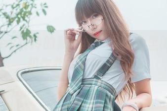 Money冷冷的裤里丝:写真集里的秘密和你我共有的冷静!