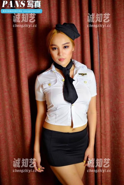 PANS-团团 PANS - 团团的浴缸之旅:在水中漫游的写真故事
