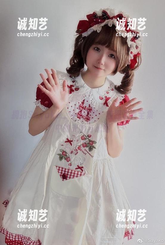 拥抱Sayako＿今年4岁：校园写真全集中的光影与思绪