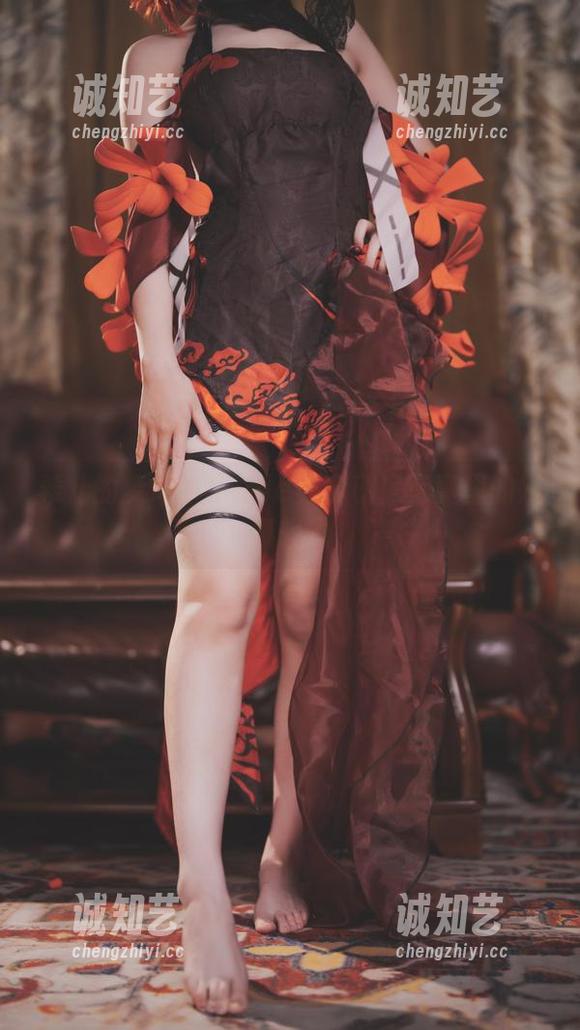 希儿的梦幻：Seele麦麦私房写真里的蝶舞轻盈