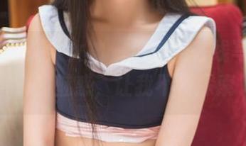 TouTiao头条女神 – 信悦儿在线写真，皮衣的魅惑，让我不断探索