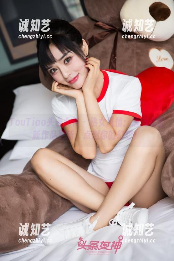 TouTiao头条女神-唐嫣儿 TouTiao头条女神 - 熟女风情:唐嫣儿全新作品更新,点燃你的幻想!