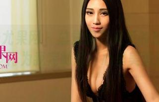 UGirls尤果网 – 总觉得齐贝贝的镂空作品是专门为我定制的,心里美滋滋。