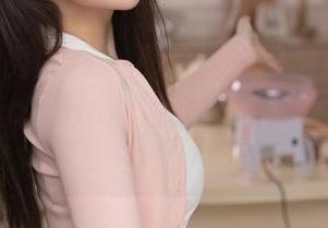Xiuren秀人网 – 那些年我们追过的美图：周美美alicia和她的妹妹们的欢乐瞬间！