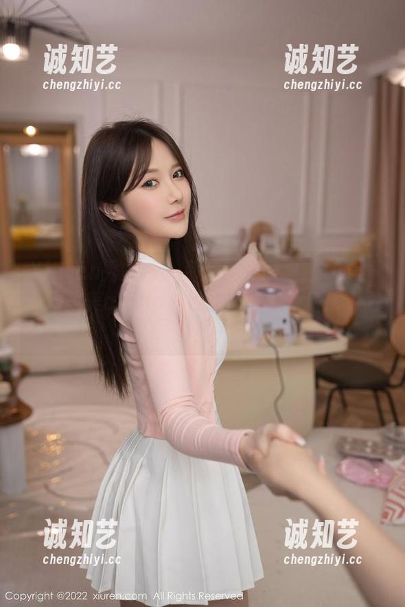 Xiuren秀人网 - 那些年我们追过的美图：周美美alicia和她的妹妹们的欢乐瞬间！
