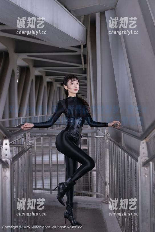 Xiuren秀人网 - 循着豹纹的脚步：安然anran的原图与图册给我留下的无限遐想