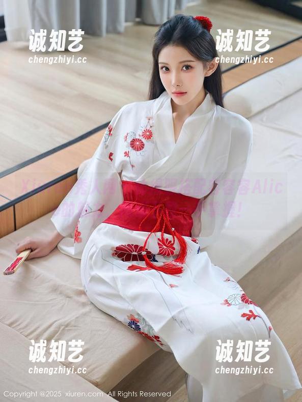 Xiuren秀人网 - 体操服搭配容容容Alice的魅力，高清下载一手掌握！