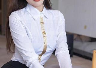 Xiuren秀人网 – 福利满满!小蛮妖和她的连衣裙写真大揭秘