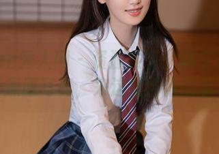 Xiuren秀人网 – 资源共享：林文文的体操服写真，来这里给你惊喜