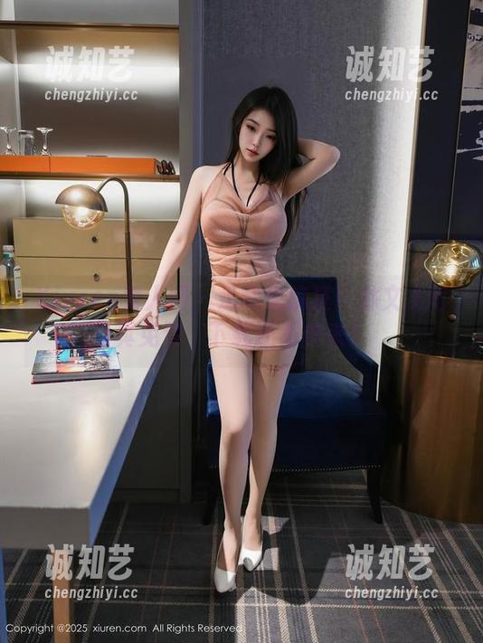 Xiuren秀人网 - 运动也疯狂！林文文写真免费，下载还不快来！