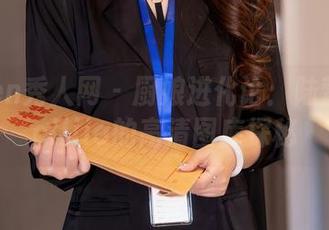 Xiuren秀人网 – 厨娘进化论:陆萱萱cecillia的高清图库探秘