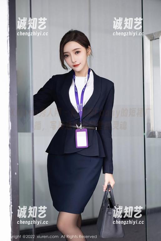Xiuren秀人网 - 陈梵妮Fanny的短裙广播，写真连结你的壁纸灵魂