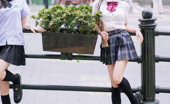 YouMi尤蜜荟 – 在无圣光中，妲己_Toxic的白衬衫几乎在低语，作品一般