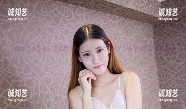 YouWu尤物馆 - 当孟狐狸FoxYini遇上厨娘：写真全集带你探秘舌尖上的风景！