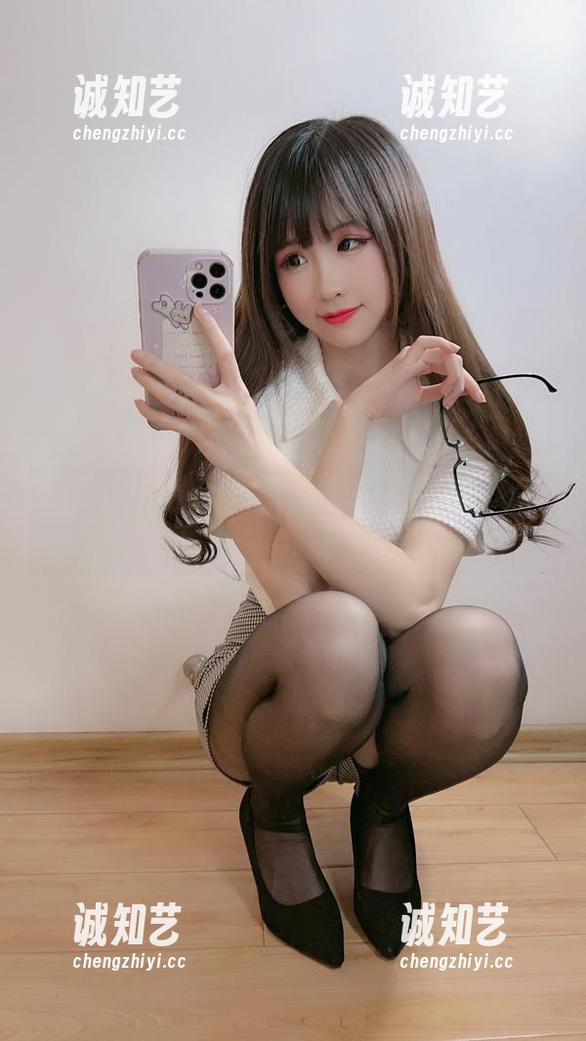 探寻miko酱吖的女友之路，网盘里的惊喜作品