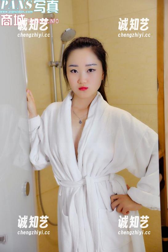 pans-水水 pans - 水水的水手服写真集:帆船驶向梦境,免费下载就在这里!