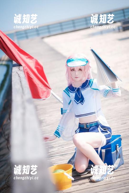 “yui金鱼”与“白裙”：精选写真里的纱与影