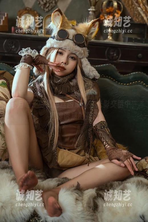 七月喵子的黑兔丝图册：在光影交错中，轻嗅诱惑的芬芳