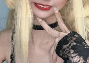 一秒被电到的冲田凛花rinka御姐写真,转身看cos背后的小秘密!