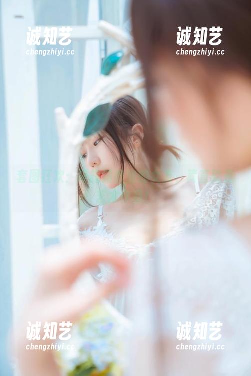 套图狂欢：坏露露香宝的女友，简直就是艺术作品！