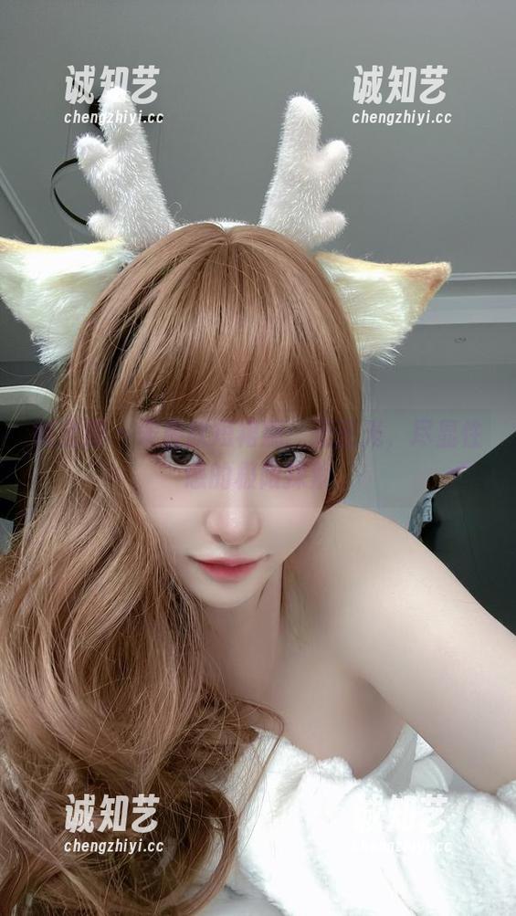 微密圈 - 宋昱欣短裙篇：无圣光，尽显性感的极限探索