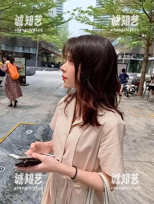 微密圈 - 护士界的小仙女ELaine：她的图集真的是免费分享，值得一看！