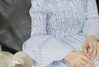 小众视觉 – 油亮与蓉蓉的绝妙碰撞:史上最无聊的写真合集!