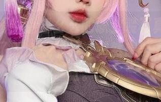 完美高清！小瑶幺幺的职业装写真，不小心触动了我心底那种“突然想努力”的感觉。