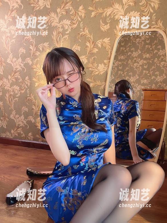 微密圈 - 张思允jk制服原图，你确定这不是来自异世界的梦境？