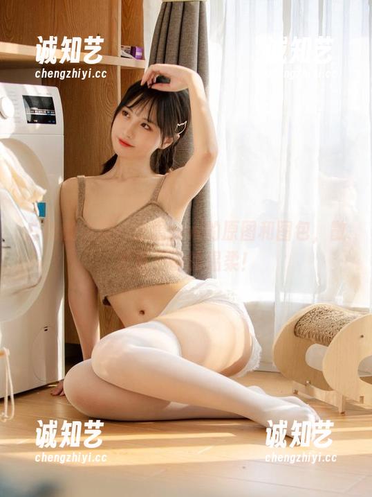 白色的诗意：念雪ww的原图和图包，散发着不说的温柔！
