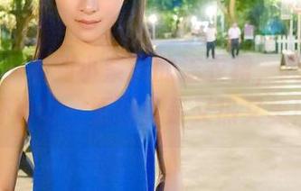 推女神 – 看到小紫藤的连衣裙，我需要一杯冷饮，原图真是又热又美！
