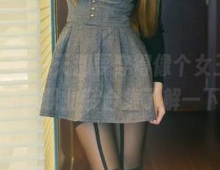 推女郎 – 每一天都要穿得像个女王，连欣的免费职业装合集了解一下！