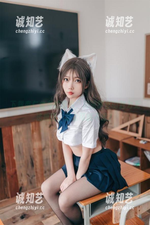 下载杏仁曲奇的图包，玛丽罗丝的魅力无法抵挡，怎么可能不爱？