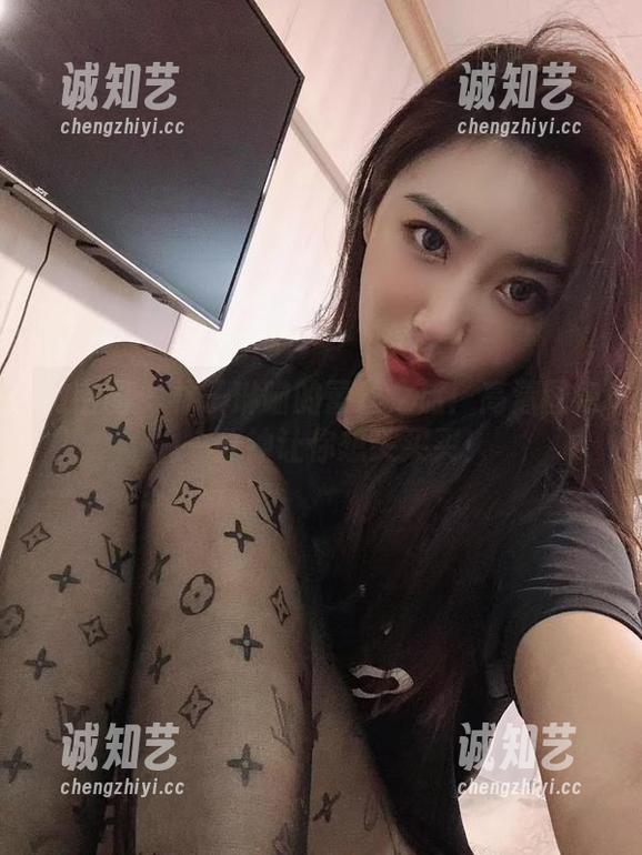 微密圈 - 林子琳喵的蕾丝之旅：高清图包，一分钟让你想买买买！