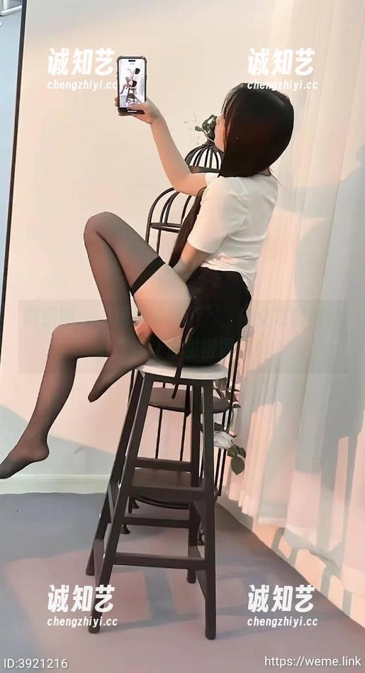 微密圈 - “汤圆可甜了”，但女友的原图资源，让你甜得冒泡！