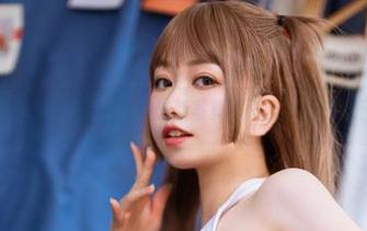 渡边早季Saki穿上和服,最新写真集冲击了我的秋日梦境。