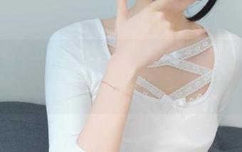 眼酱大魔王w的白色无袖，美图呈现完美曲线，引发各路围观！