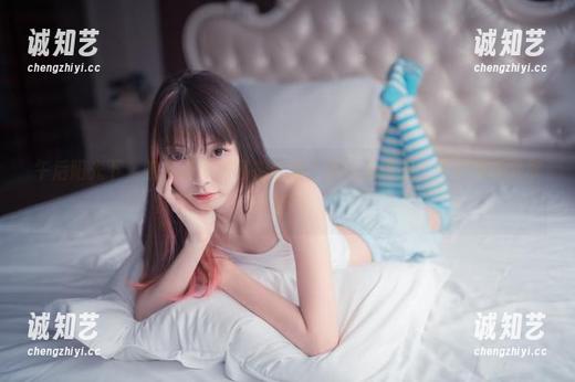 午后阳光下，祖木子专属私拍合集：黑丝的诱惑，不只是视觉享受！