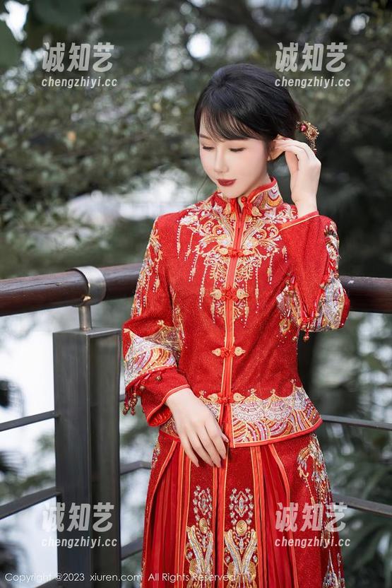 秀人网 - Niki可雅的丝袜图册最新上线，谁能抵挡这样的优雅？