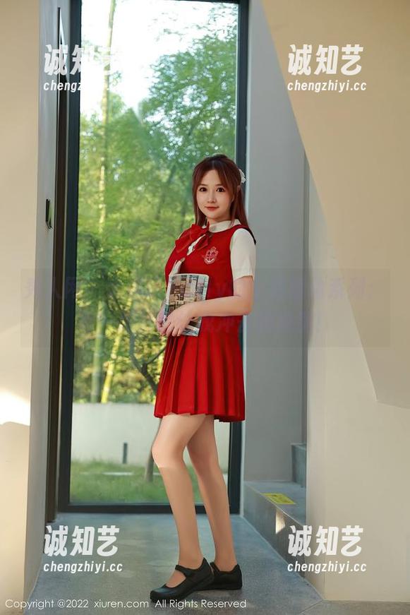 秀人网-大琪琪Emily 秀人网 - 大琪琪Emily的全套运动系列:每一张都想让我冲去健身房!