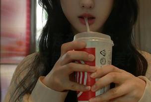 秀人网 – 小热巴连衣裙合集：你以为只有花仙子能穿得如此美？