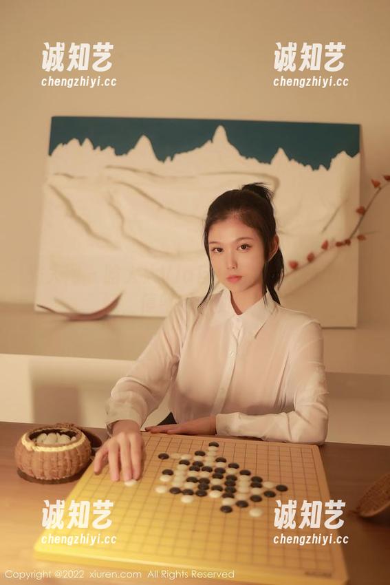 秀人网 - 晗大大Via自拍：让网盘里的美好，停留在你的眼中！